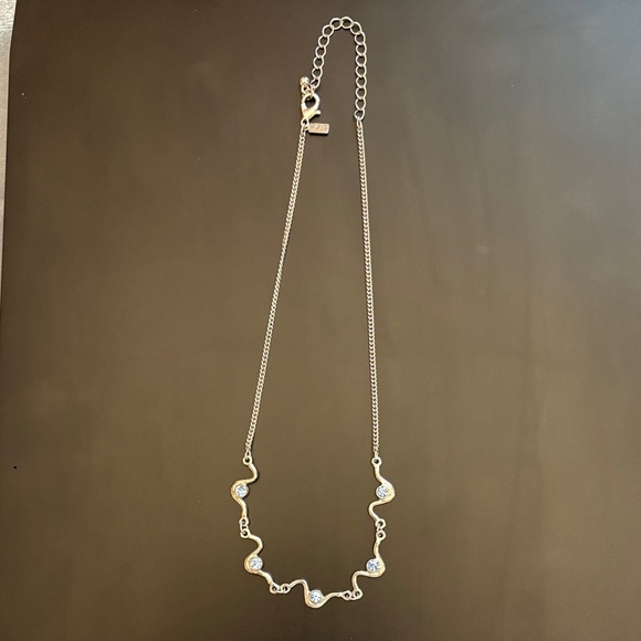 Lola Rose Jewelry - Lola Rose Elegant Silvertone Necklace with Blue Accents